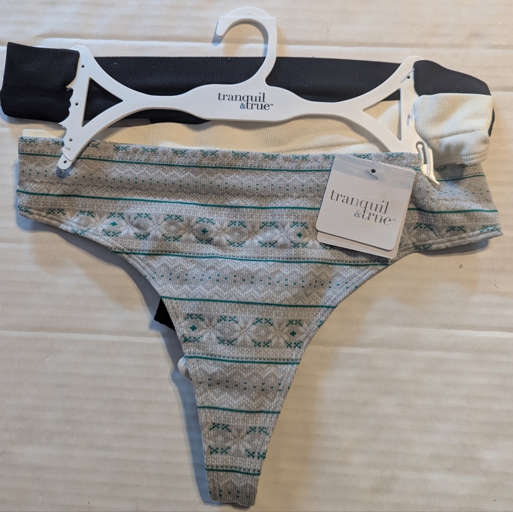 3 Piece Ribbed Seamless Thong Set Size Large BNWT